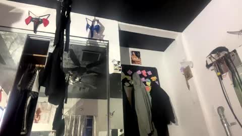 sexybeaner1134 online show from December 25, 6:20 am