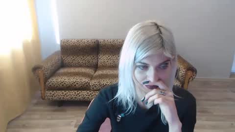 Snapshot of sexybeatriice chatting on January 5, 10:43 am sexybeatriice online show from January 5, 10:43 am