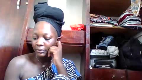 sexyleir online show from February 16, 7:04 am