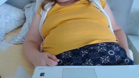 Snapshot of sexyblonde4u58 chatting on January 7, 10:43 am Sexyblonde4u58 online show from January 7, 10:43 am