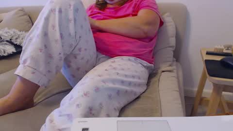 Snapshot of sexyblonde4u58 chatting on February 24, 5:00 am Sexyblonde4u58 online show from February 24, 5:00 am