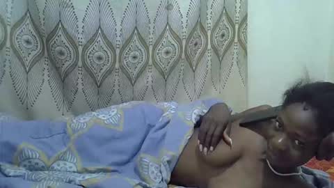 sexyboobies22 online show from October 10, 9:41 am