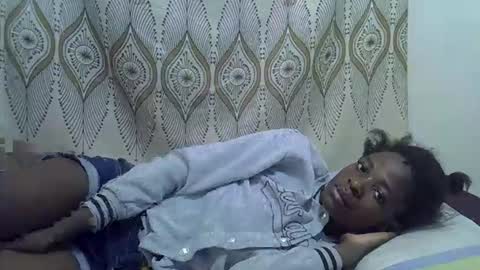 sexyboobies22 online show from October 21, 6:14 am