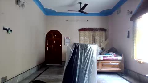 xcxcxcx online show from October 9, 5:49 am