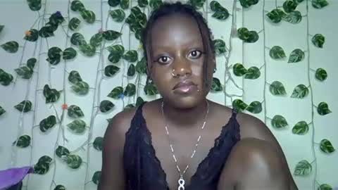 Snapshot of sexybree_love chatting on December 23, 10:23 pm sexybree_love online show from December 23, 10:23 pm