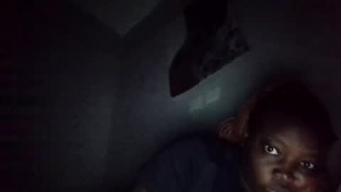 Essy online show from November 27, 2:19 pm