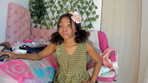 Snapshot of sexybrunnetem chatting on January 10, 7:14 am sofia online show from January 10, 7:14 am