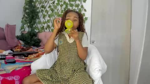 Snapshot of sexybrunnetem chatting on February 26, 10:04 am sofia online show from February 26, 10:04 am