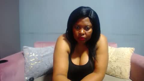 sexybustyebony19 online show from March 26, 7:36 am