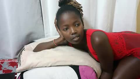 Snapshot of sexycandy2389 chatting on September 9, 6:29 pm Candy online show from September 9, 6:29 pm