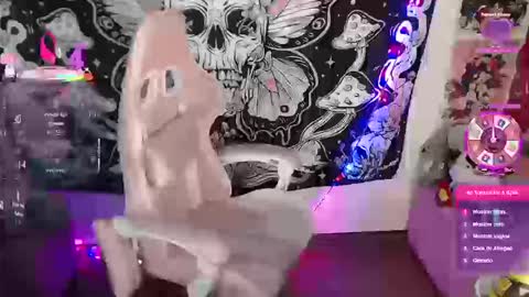 Carrie online show from September 18, 11:18 pm