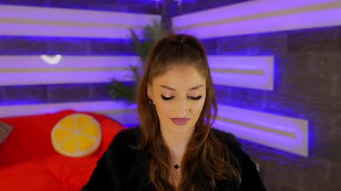 Celline online show from November 29, 5:32 am