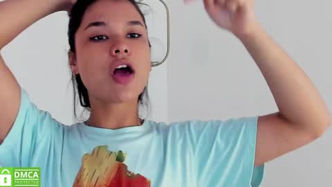 chanell and yina online show from January 7, 6:45 pm