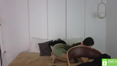 chanell and yina online show from October 14, 1:12 pm