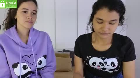 chanell and yina online show from March 17, 1:25 pm