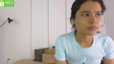 chanell and yina online show from May 30, 1:41 pm