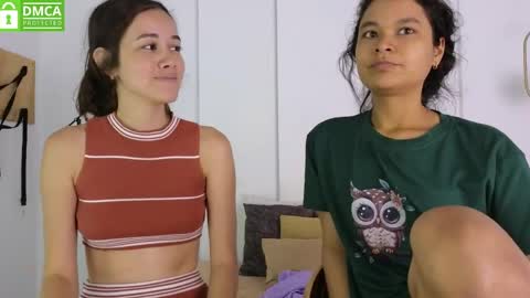 chanell and yina online show from June 3, 2:33 pm