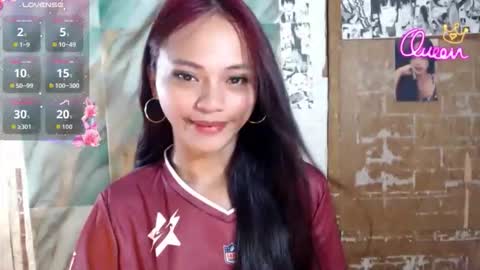 Miss Cheng online show from March 26, 12:00 pm