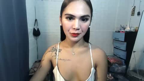 pretty Cheska online show from March 3, 8:15 pm