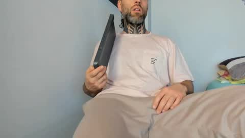 Antonioylola online show from February 22, 7:47 pm