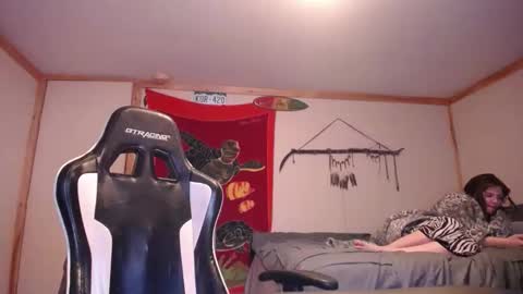 Snapshot of sexycoloradolovers chatting on February 9, 5:33 am Austin and Megan online show from February 9, 5:33 am