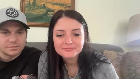 sexycouple41110 online show from February 4, 5:30 pm