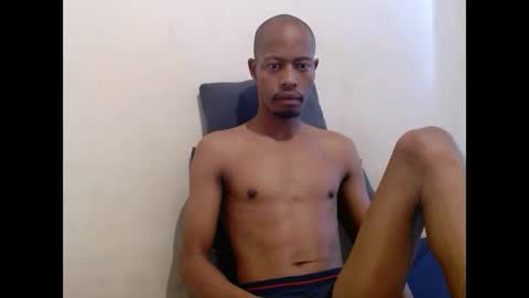 sexycouplexx01 online show from February 23, 4:54 am