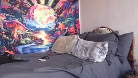 Mike online show from September 10, 9:37 pm