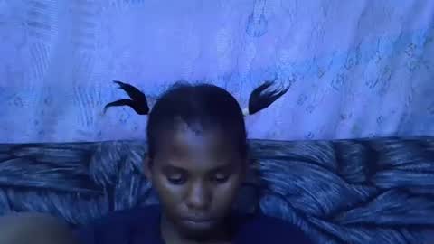 sexydoll002 online show from September 18, 7:10 am