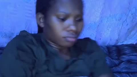 sexydoll002 online show from October 22, 6:51 pm