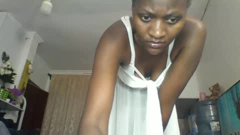 Snapshot of sexydotty382074 chatting on June 29, 4:07 pm sexydotty382074 online show from June 29, 4:07 pm