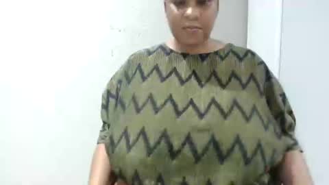 Snapshot of sexyebonylove89 chatting on December 2, 10:12 pm sexyebonylove89 online show from December 2, 10:12 pm