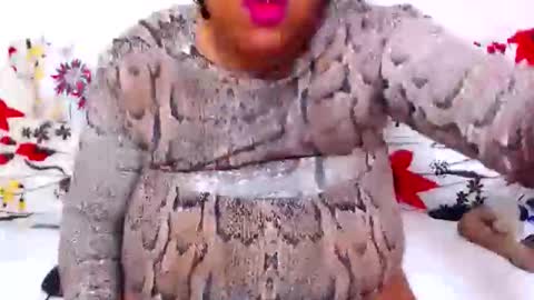 Snapshot of sexyebonylove89 chatting on September 28, 12:43 pm sexyebonylove89 online show from September 28, 12:43 pm