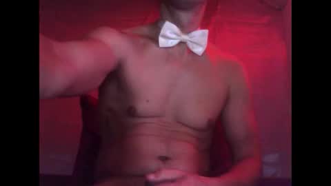 Snapshot of sexyeros40 chatting on October 26, 10:58 pm sexyeros40 online show from October 26, 10:58 pm