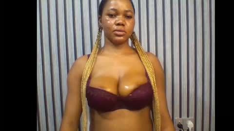 sexyeye368293 online show from November 4, 1:05 am