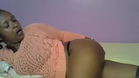 Snapshot of sexyfassy chatting on October 28, 6:54 pm faisy online show from October 28, 6:54 pm