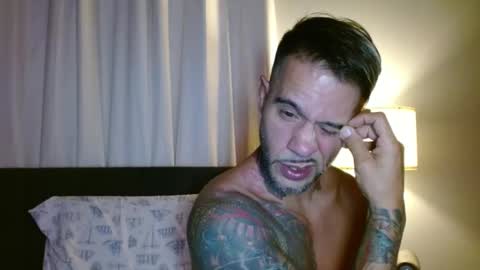 Sexy Fit Daddy online show from September 13, 2:33 am