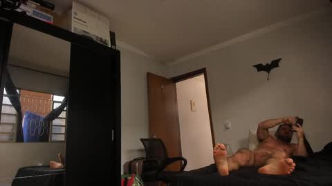 chris online show from December 2, 2:08 pm