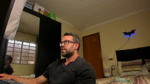 chris online show from September 16, 5:14 pm