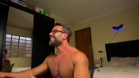 chris online show from November 29, 4:54 pm