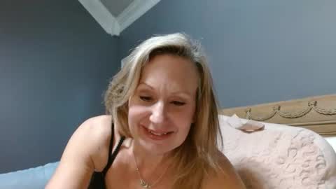 LisaisLuscious online show from January 30, 9:14 pm