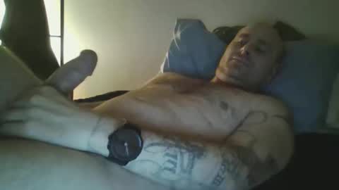 sexyfredy7722 online show from October 22, 2:56 am