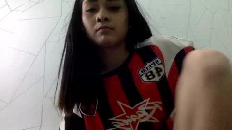 Snapshot of sexygoddessjade chatting on June 9, 4:35 am miss jade so online show from June 9, 4:35 am