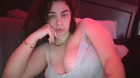 ETERNAL GODDESS WOMAN  online show from December 21, 12:27 pm