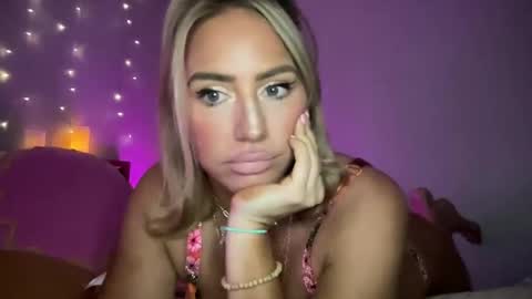 Ashley Love online show from December 28, 11:30 am