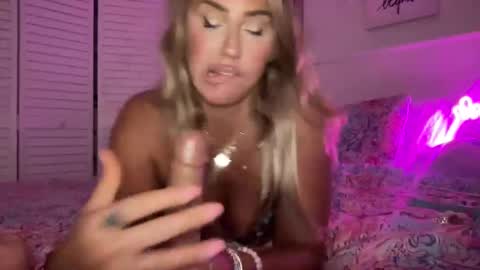 Ashley Love online show from September 21, 5:31 am