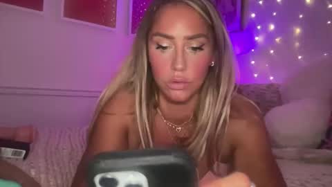 Ashley Love online show from April 8, 11:21 am