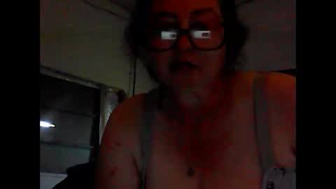 sexyhoneybee1 online show from April 22, 7:26 pm