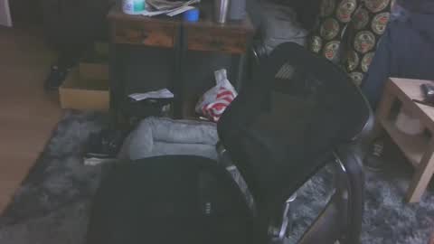 Snapshot of sexyhorndawg chatting on March 12, 9:02 am sexyhorndawg online show from March 12, 9:02 am