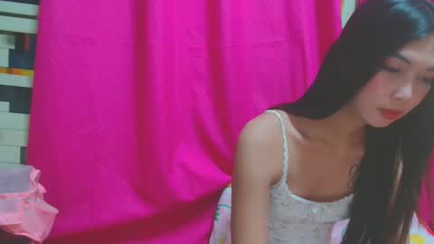 sexyhornyts4u online show from May 2, 10:04 pm